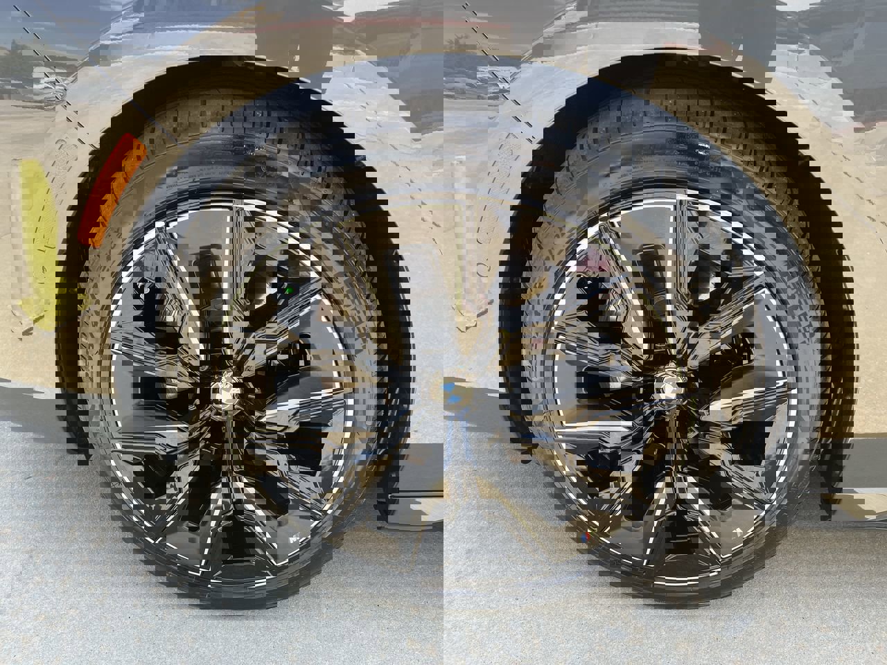 New 2026 BMW 760i xDrive w/ Executive Package image 13