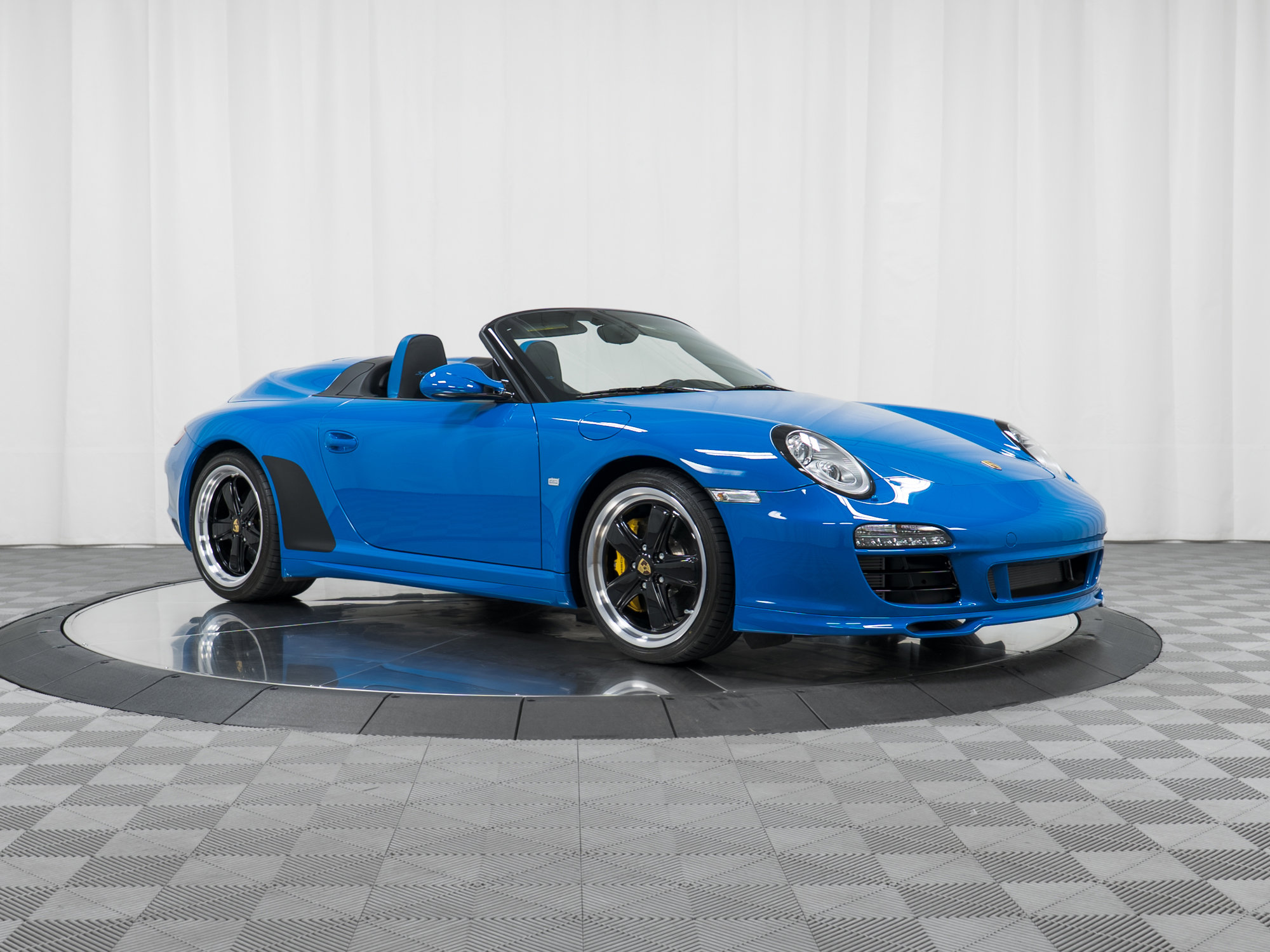 Used 2011 Porsche 911 Speedster image 9