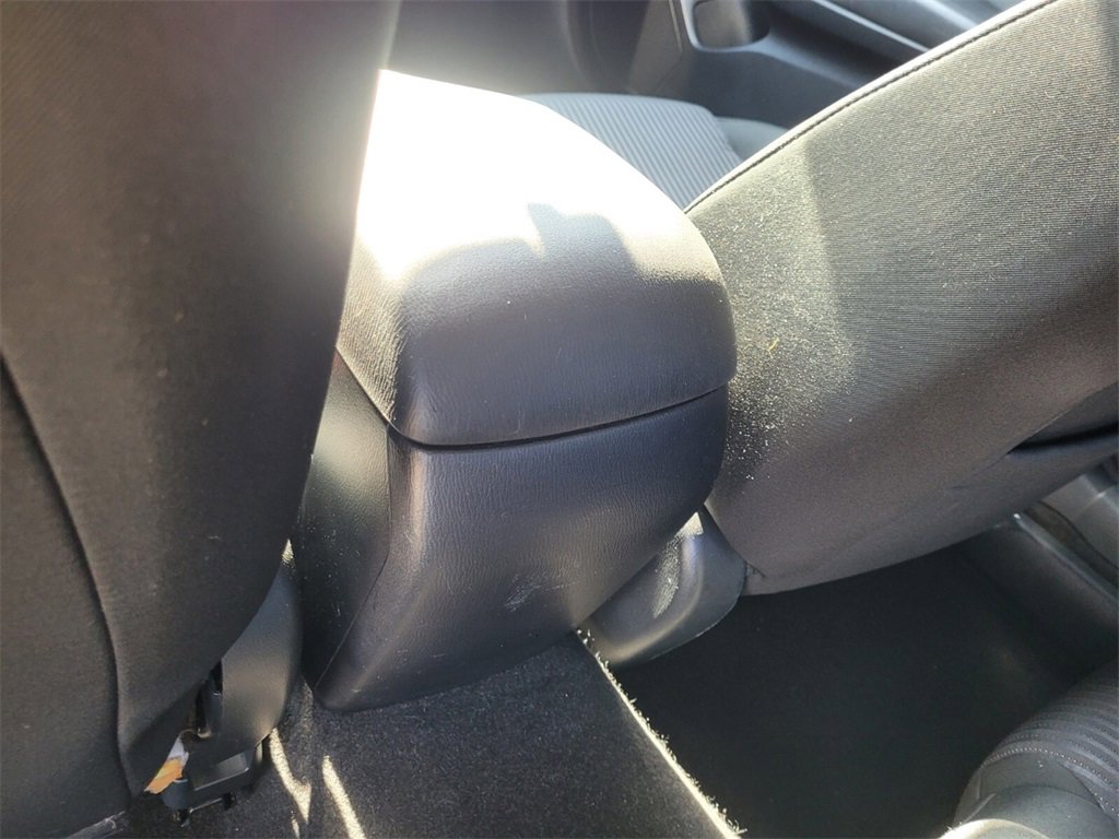 Used 2016 MAZDA MAZDA3 i Sport w/ Preferred Equipment Package image 6