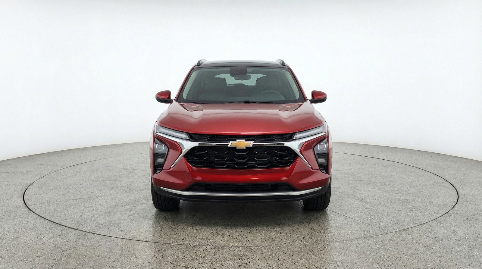 Used 2025 Chevrolet Trax LT image 2