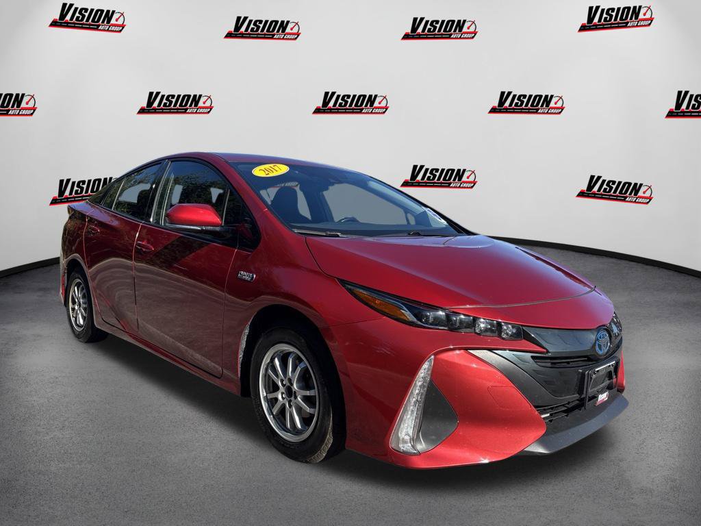 Used 2017 Toyota Prius Prime Plus FWD image 3