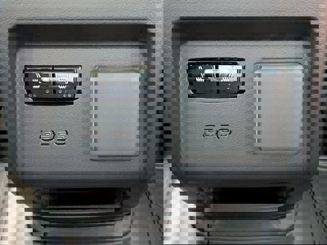 New 2026 Cadillac Optiq Luxury 2 image 15