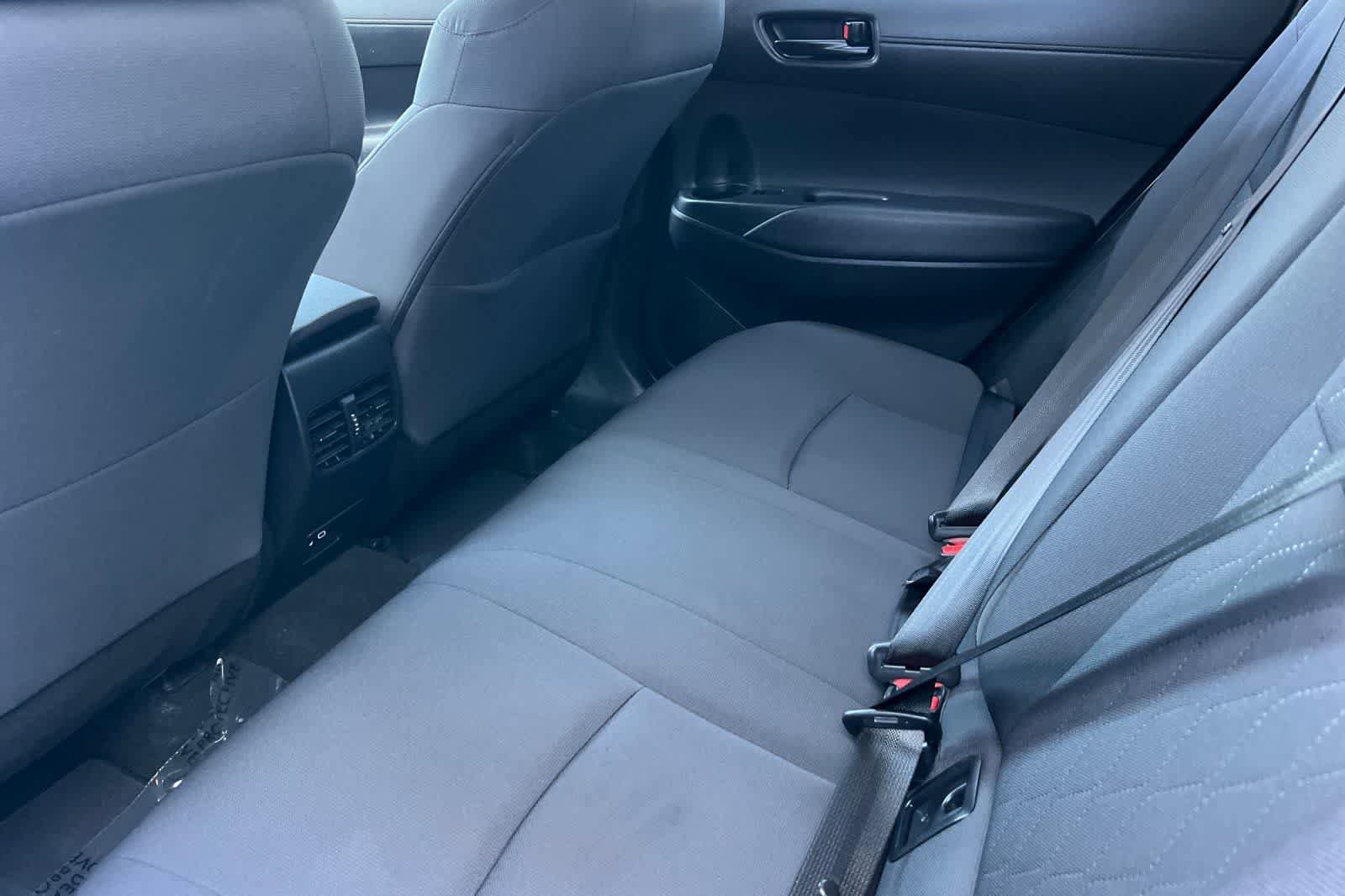 Used 2024 Toyota Corolla Cross LE AWD/4WD image 5