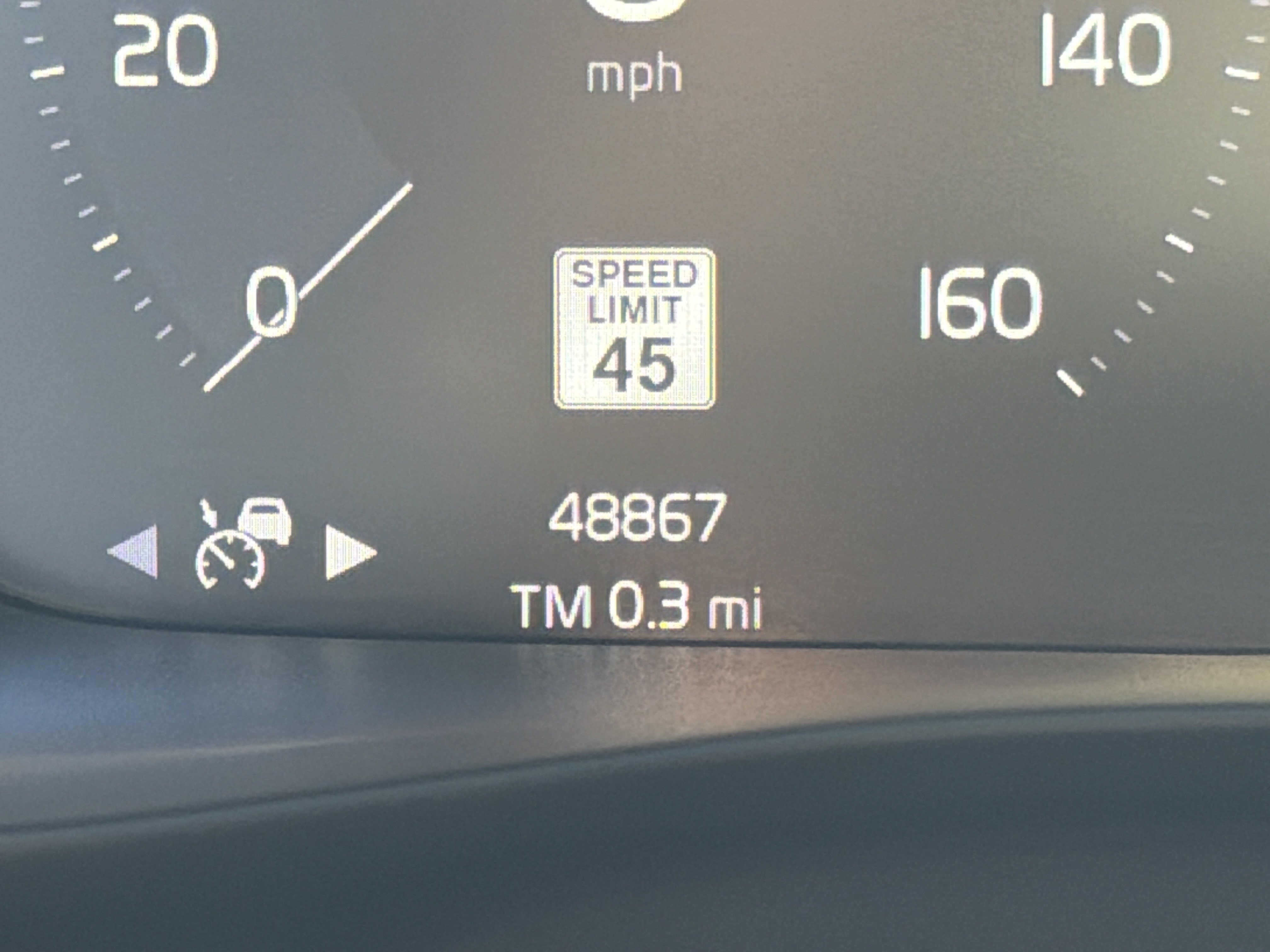 Used 2019 Volvo XC40 T5 R-Design AWD/4WD image 23