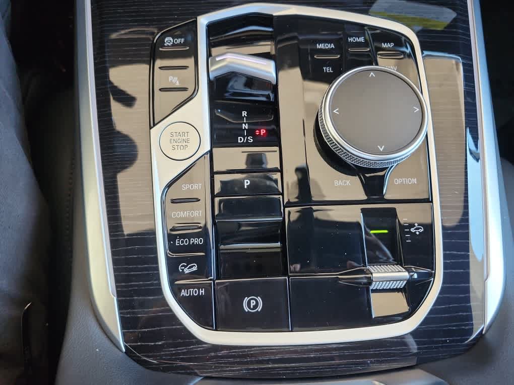 New 2026 BMW X5 xDrive40i w/ M Sport Package AWD/4WD image 22