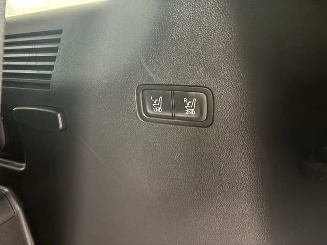 Used 2025 Hyundai Santa Fe Limited image 45
