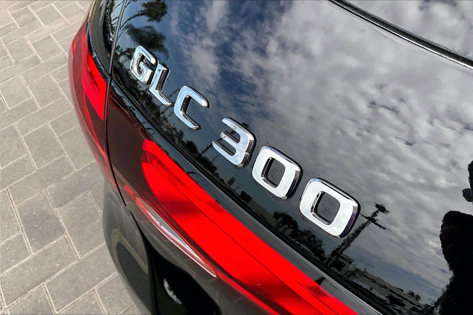 Used 2026 Mercedes-Benz GLC 300 image 8