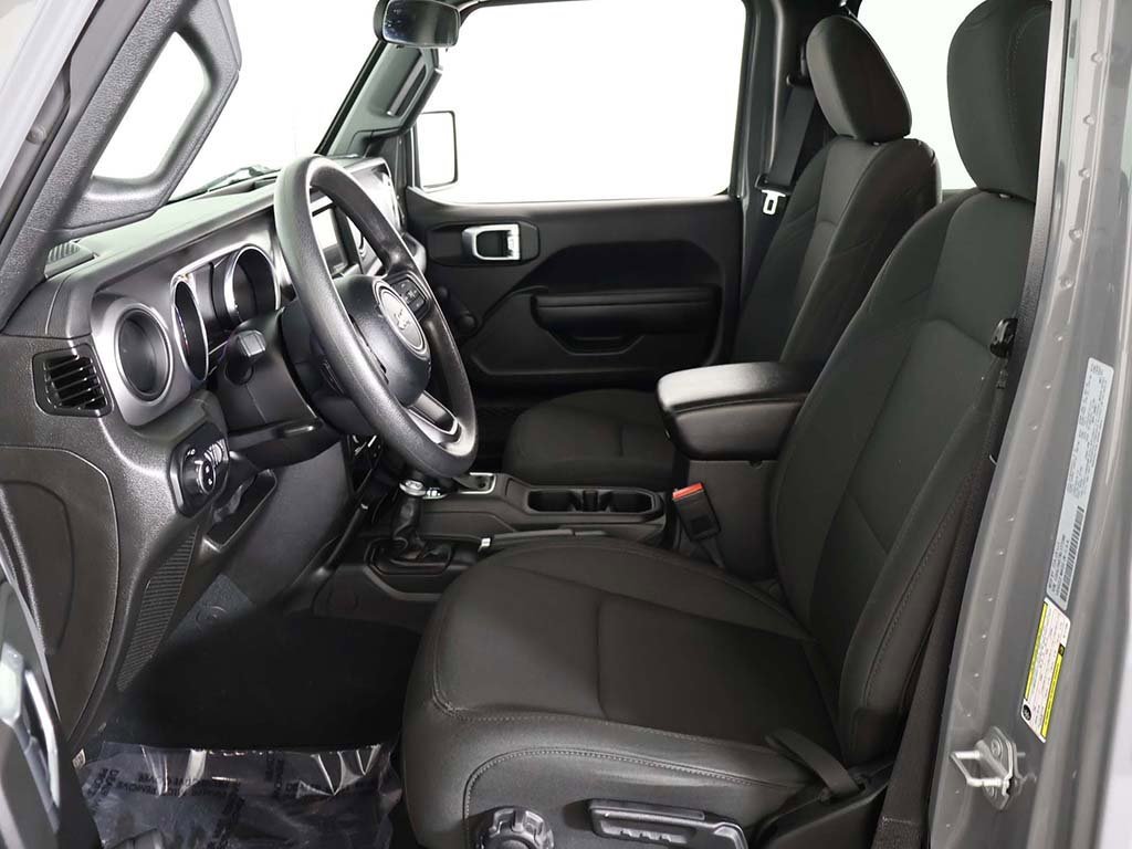 Used 2022 Jeep Gladiator Sport image 27