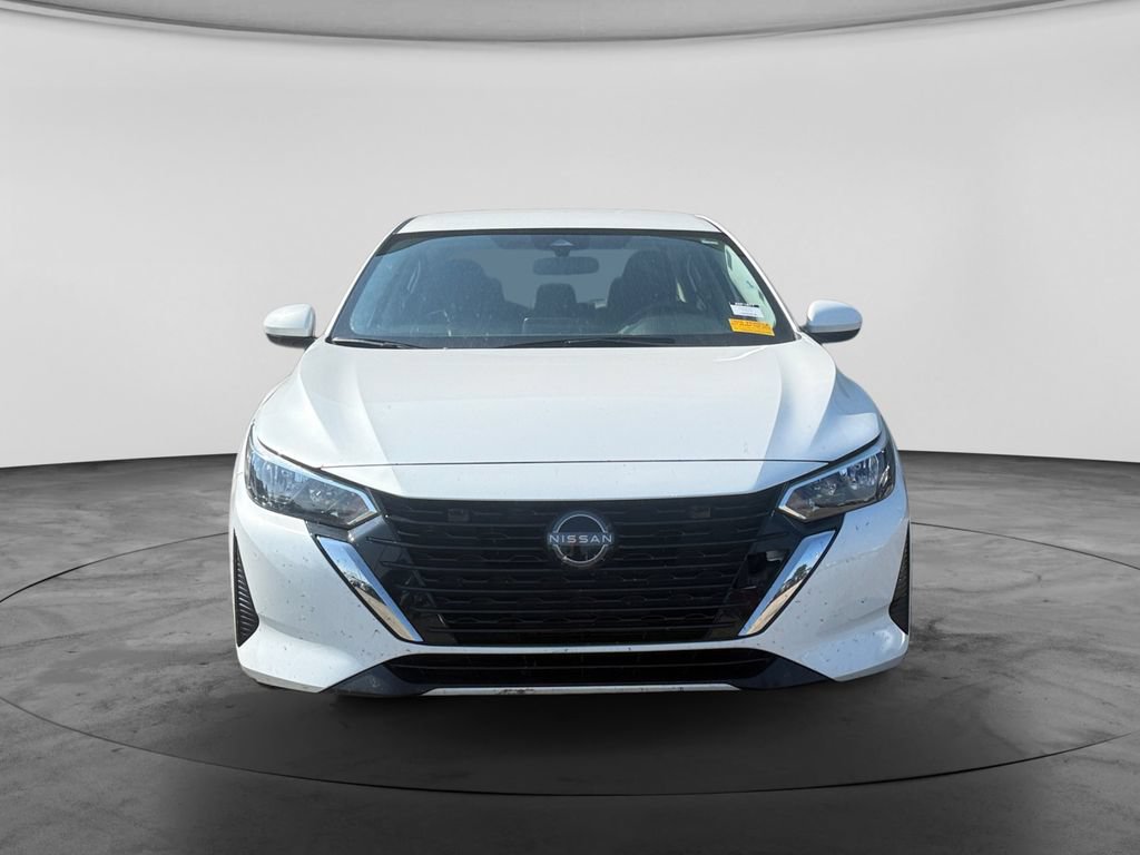 Used 2025 Nissan Sentra SV FWD image 3