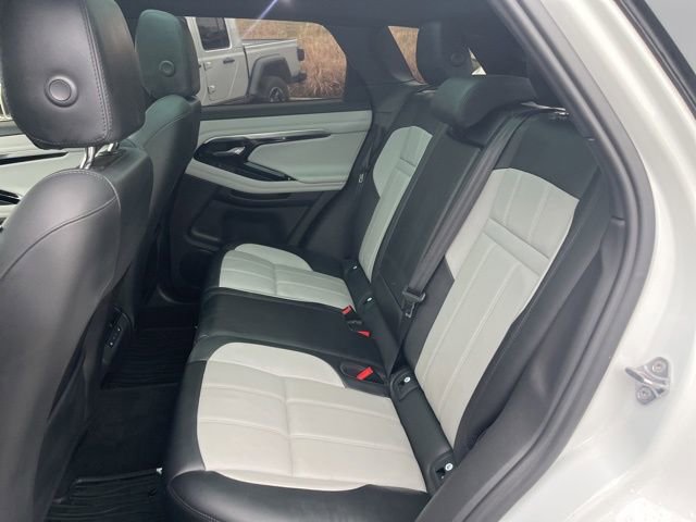 Used 2022 Land Rover Range Rover Evoque R-Dynamic SE image 31
