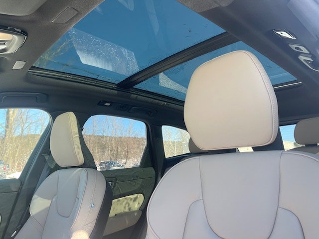 New 2026 Volvo XC60 B5 Plus w/ Protection Package Premier image 13