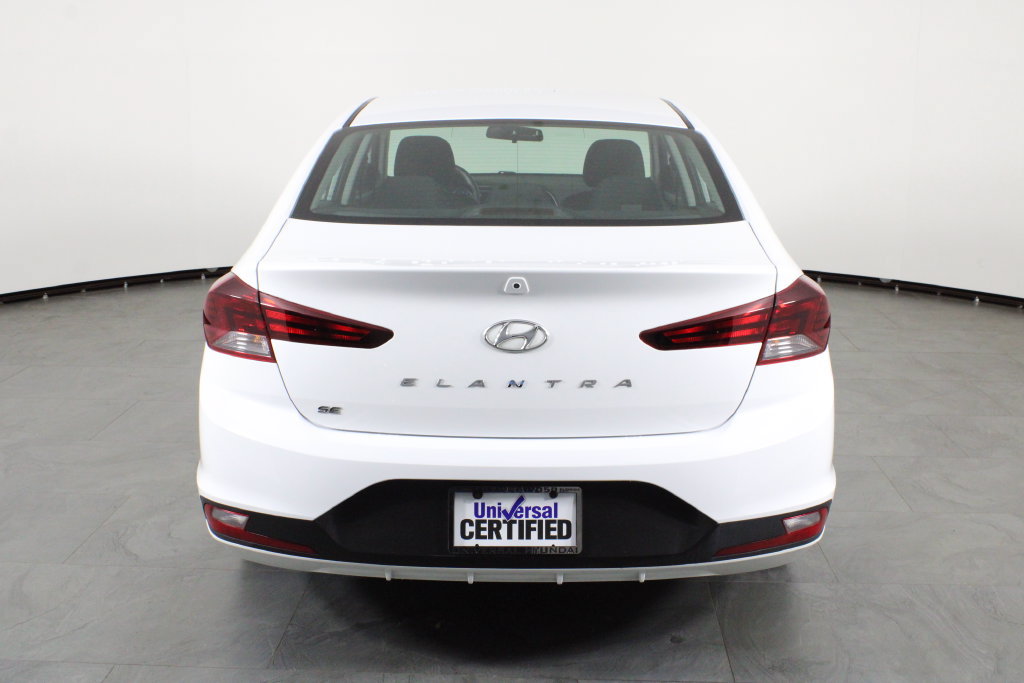 Used 2019 Hyundai Elantra SE w/ Cargo Package FWD image 11