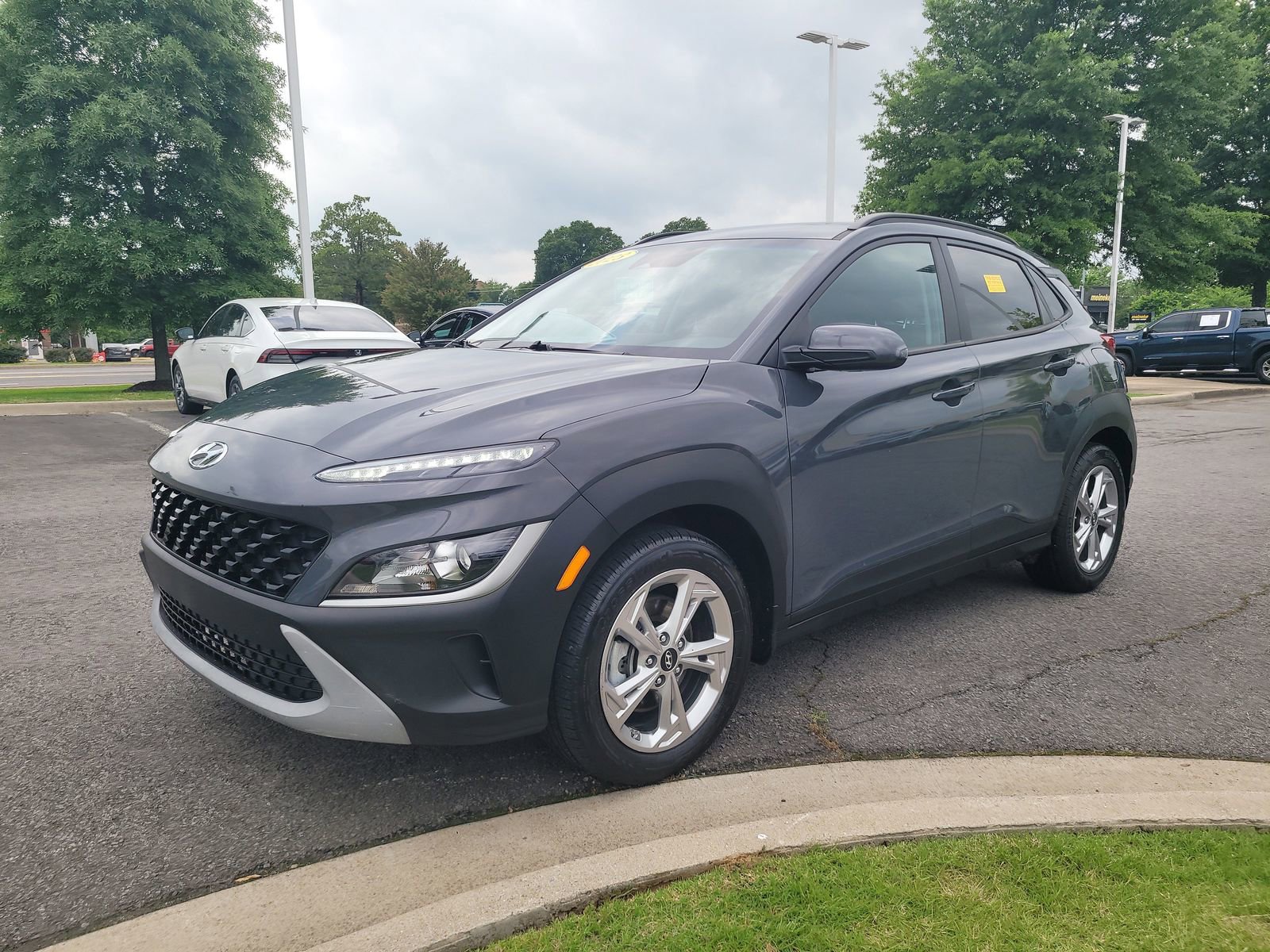 Used 2023 Hyundai Kona SEL AWD/4WD image 7