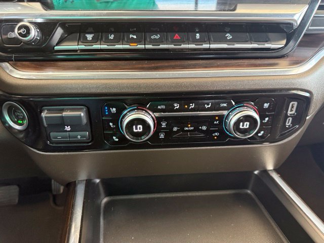 Used 2024 GMC Sierra 2500 SLT w/ Texas SLT Premium Package AWD/4WD image 22