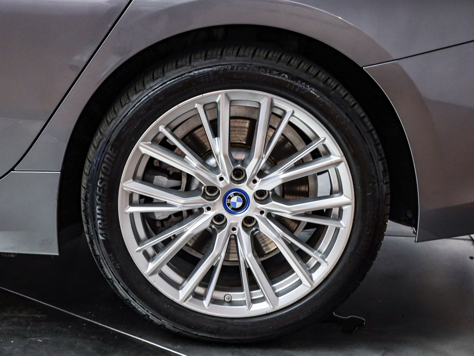 Used 2023 BMW 330e w/ Driving Assistance Package RWD image 11