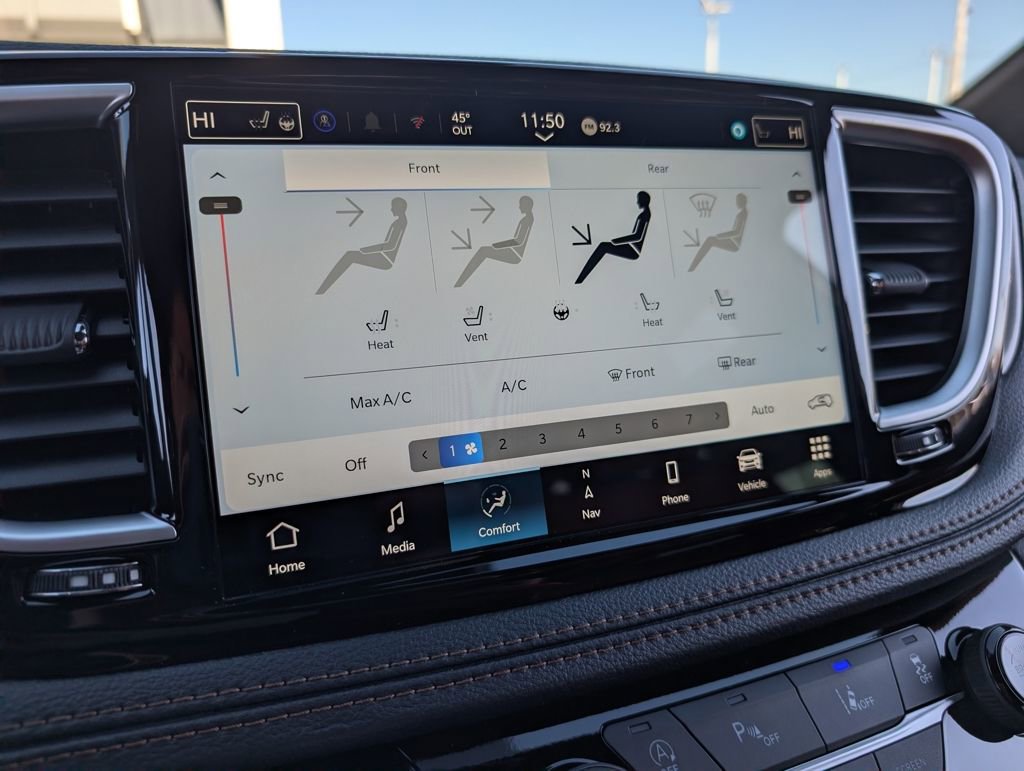 New 2026 Chrysler Pacifica Pinnacle w/ Trailer Tow Group image 29