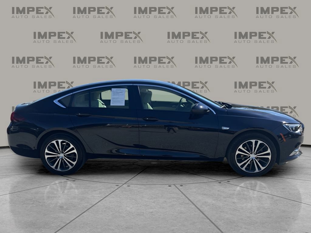 Used 2018 Buick Regal Essence image 6