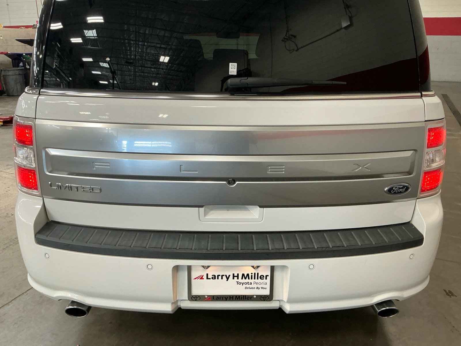 Used 2019 Ford Flex Limited image 25