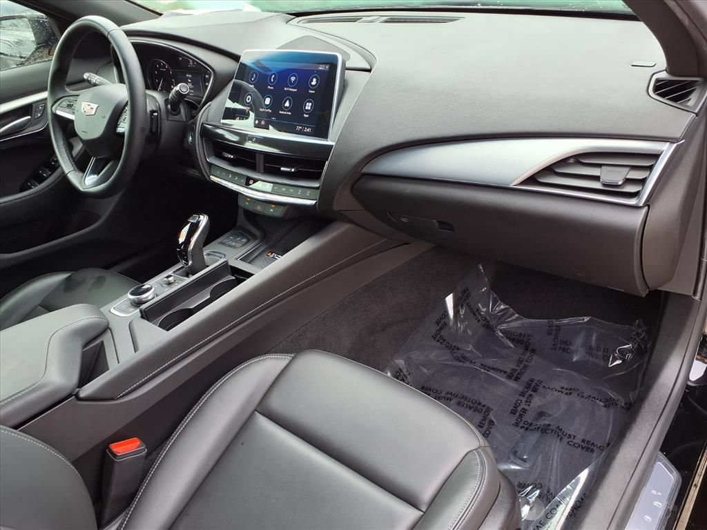 Certified 2024 Cadillac CT5 Luxury RWD image 8