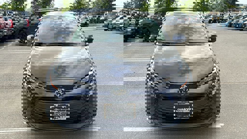 New 2026 Toyota Corolla LE image 2
