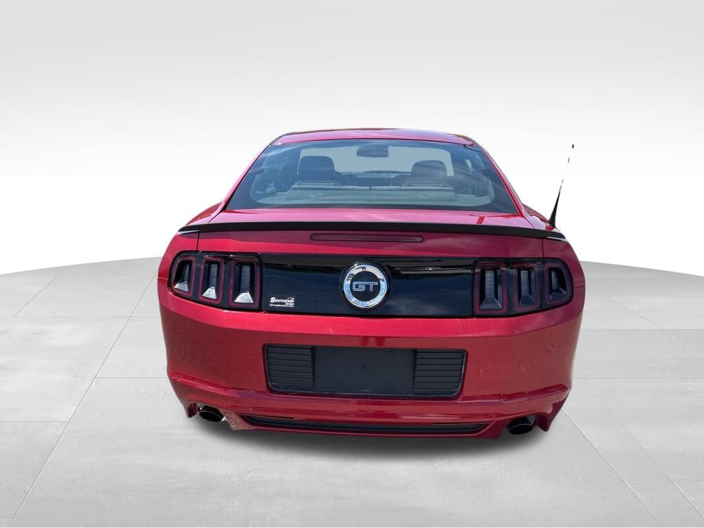 Used 2013 Ford Mustang GT image 4