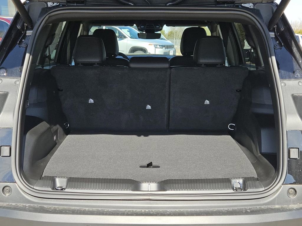 New 2026 Jeep Cherokee Limited image 8