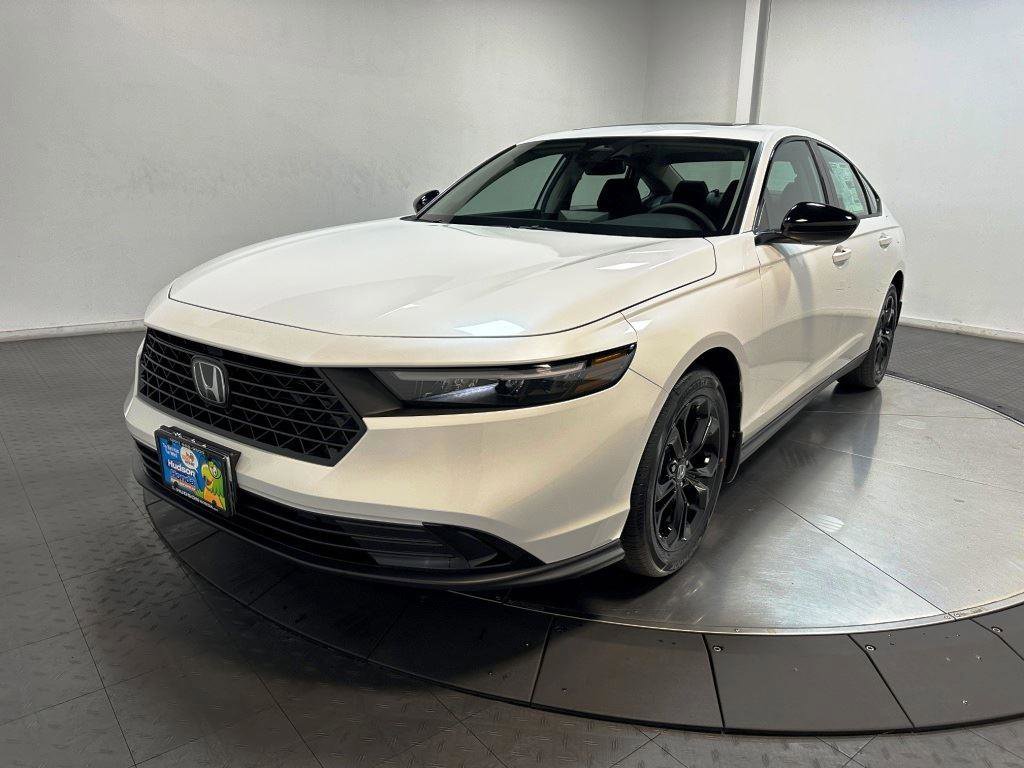 New 2025 Honda Accord SE image 4