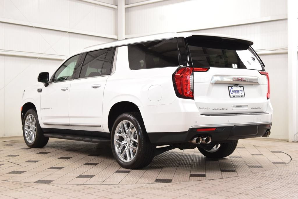 Used 2024 GMC Yukon XL Denali AWD/4WD image 6