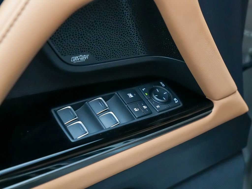 Used 2025 Lexus LX 700h Luxury w/ Appearance Package image 24