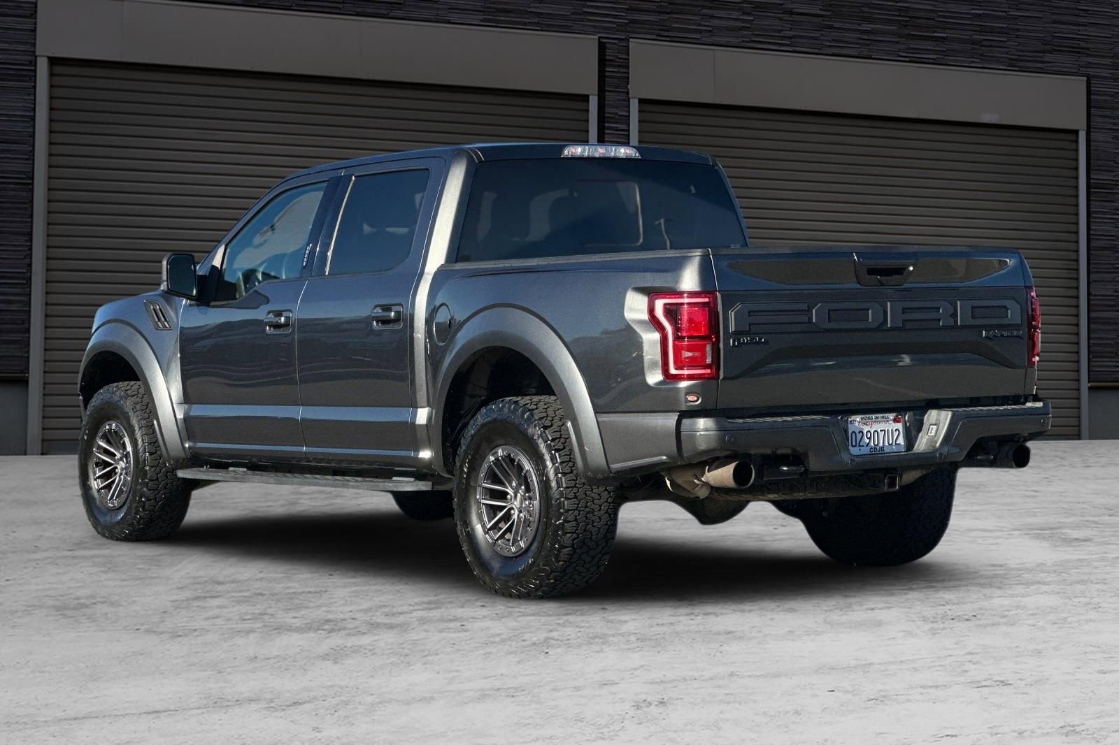 Used 2019 Ford F150 Raptor w/ Equipment Group 802A Luxury image 6