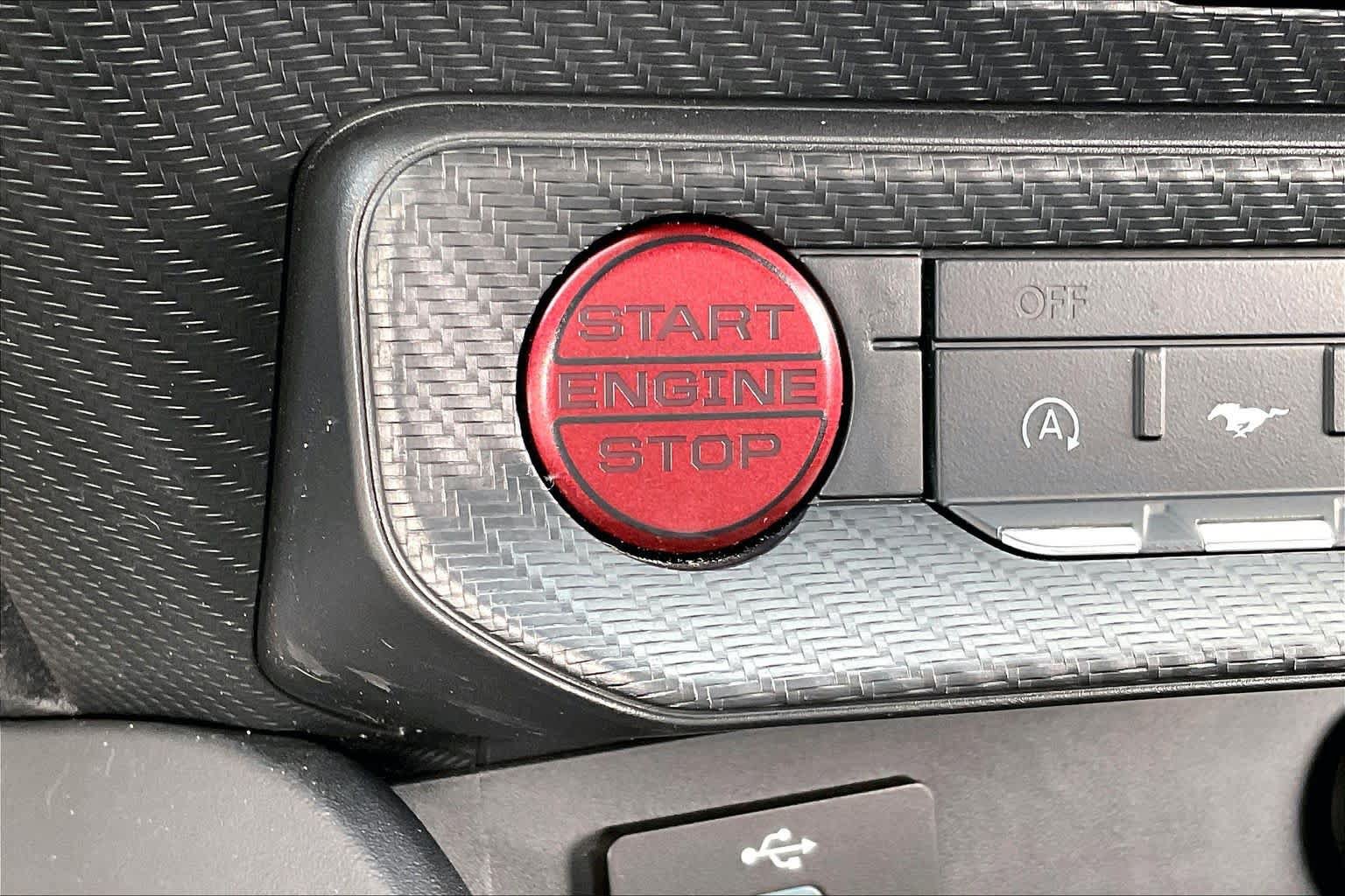 Used 2026 Ford Mustang GT Premium RWD image 30