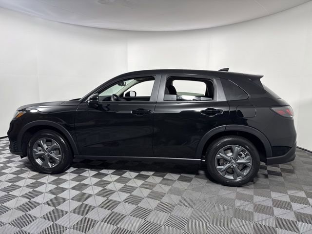 New 2026 Honda HR-V LX image 4