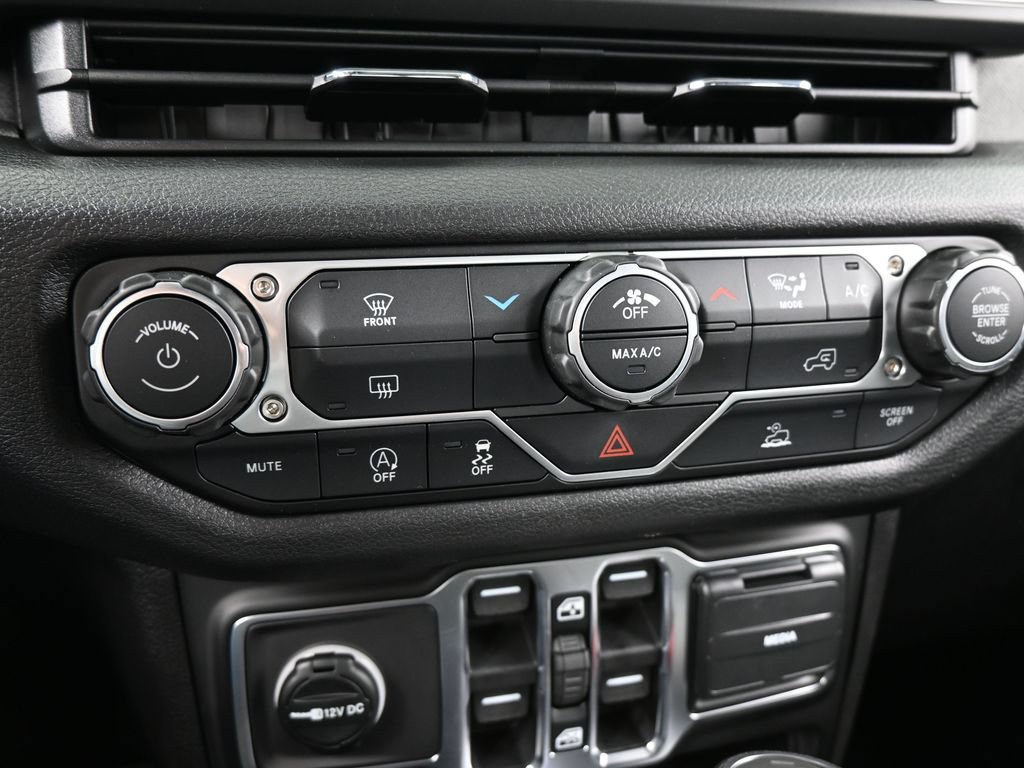 New 2026 Jeep Gladiator Sport AWD/4WD image 17
