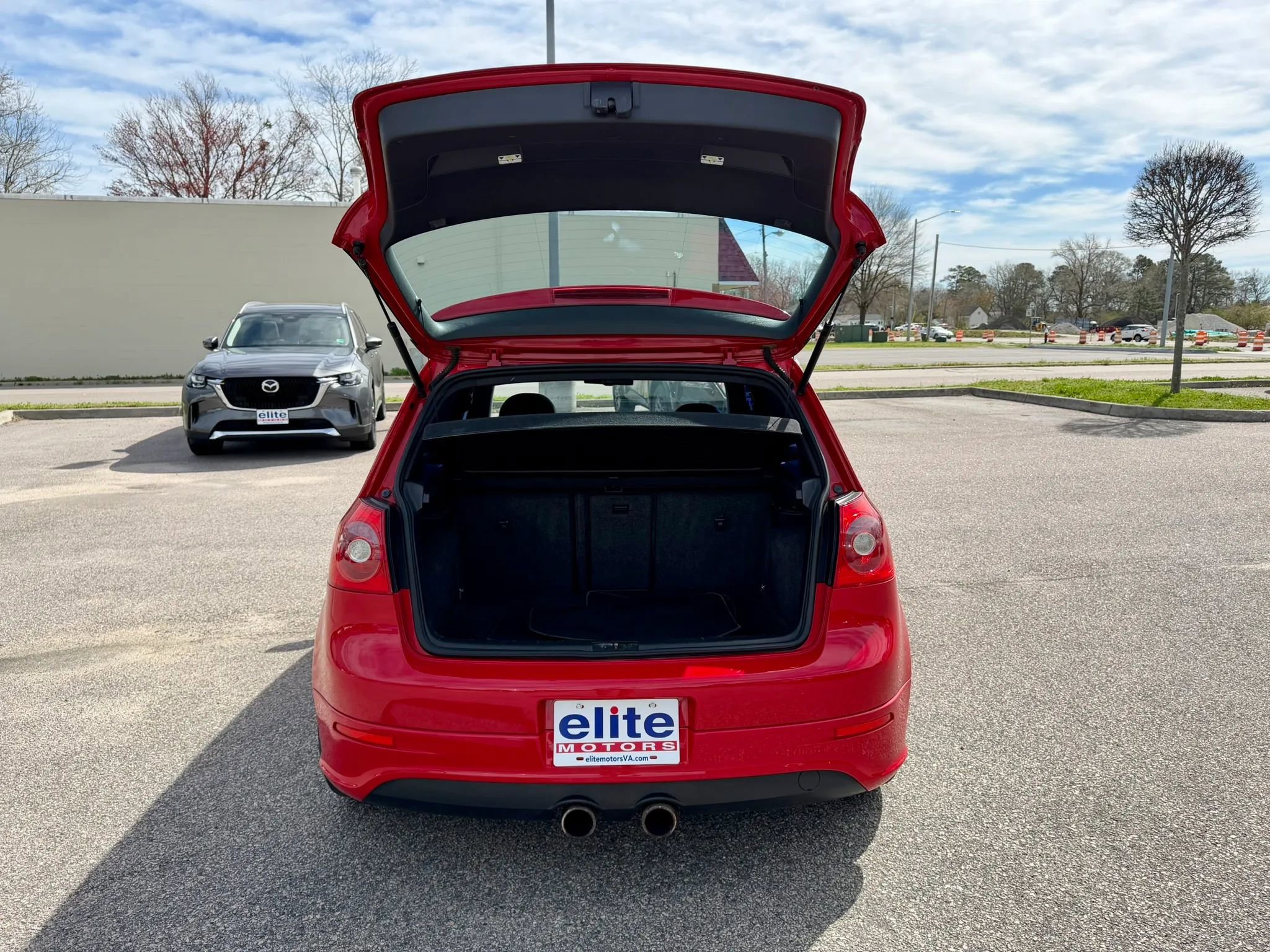 Used 2008 Volkswagen R32 image 11