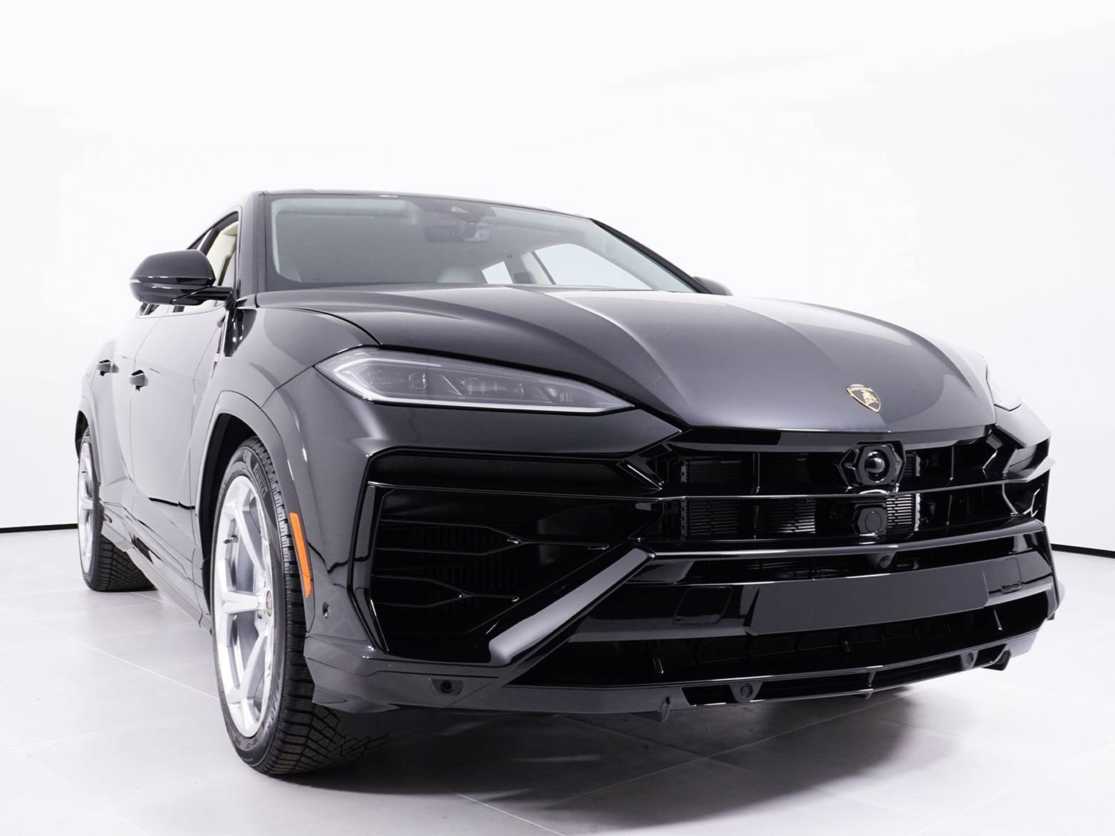 Used 2026 Lamborghini Urus SE AWD/4WD image 18
