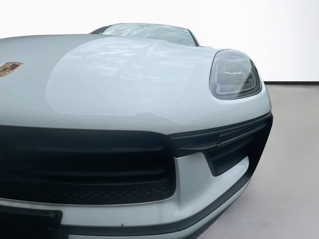 Certified 2023 Porsche Macan S AWD/4WD image 34