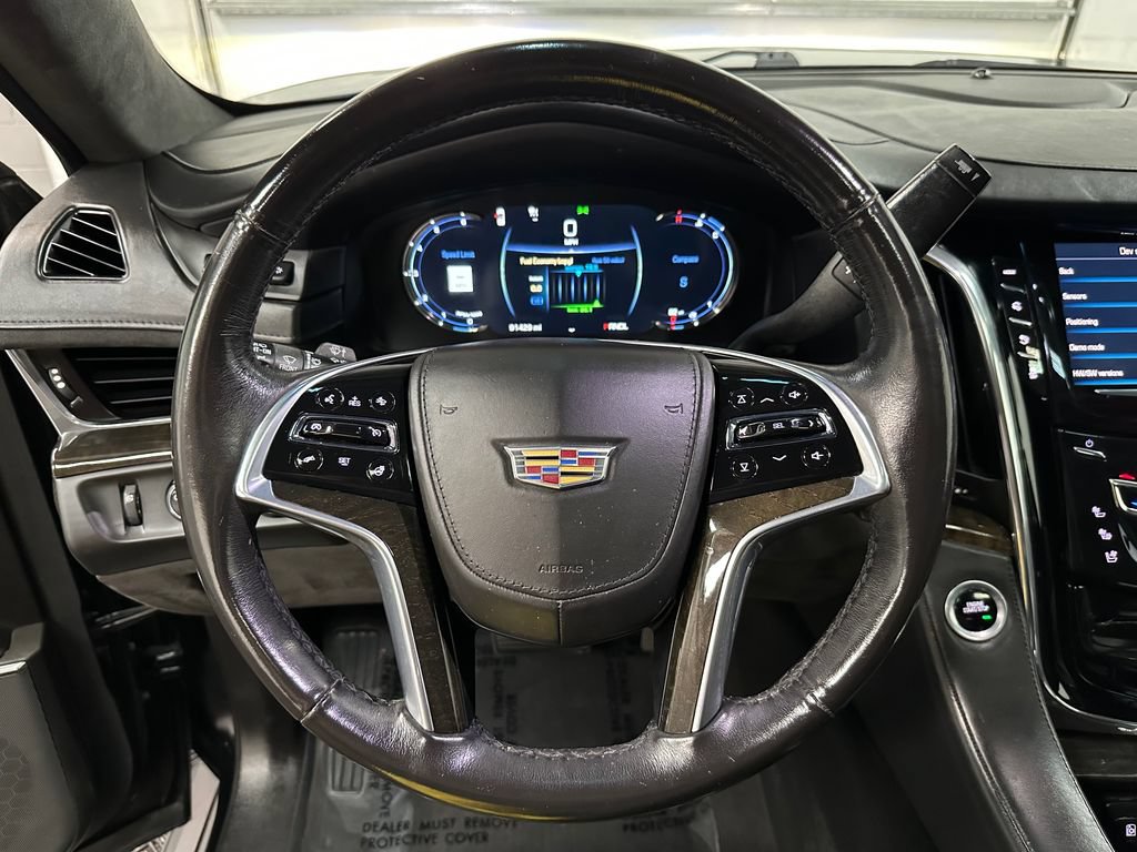Used 2017 Cadillac Escalade Platinum AWD/4WD image 13