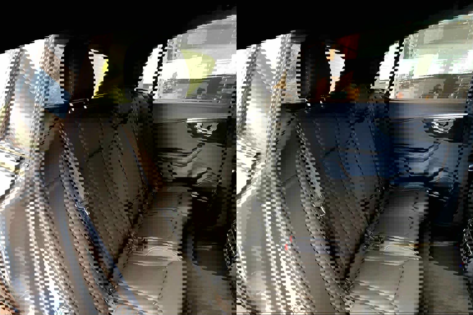 Certified 2025 Audi Q8 Premium Plus w/ Premium Plus Package image 19