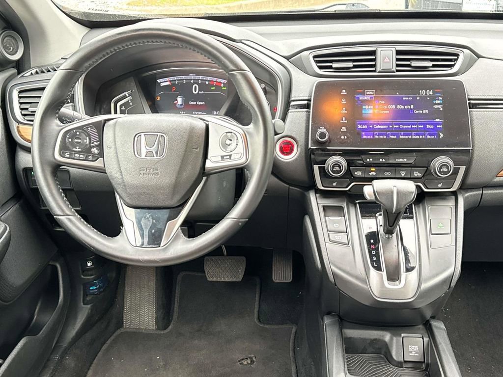 Used 2018 Honda CR-V Touring image 3