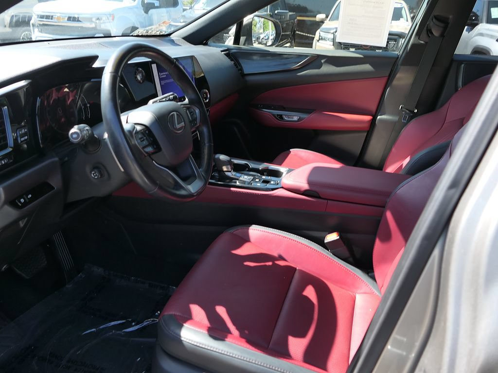 Used 2024 Lexus NX 250 FWD w/ Cold Area Package image 10