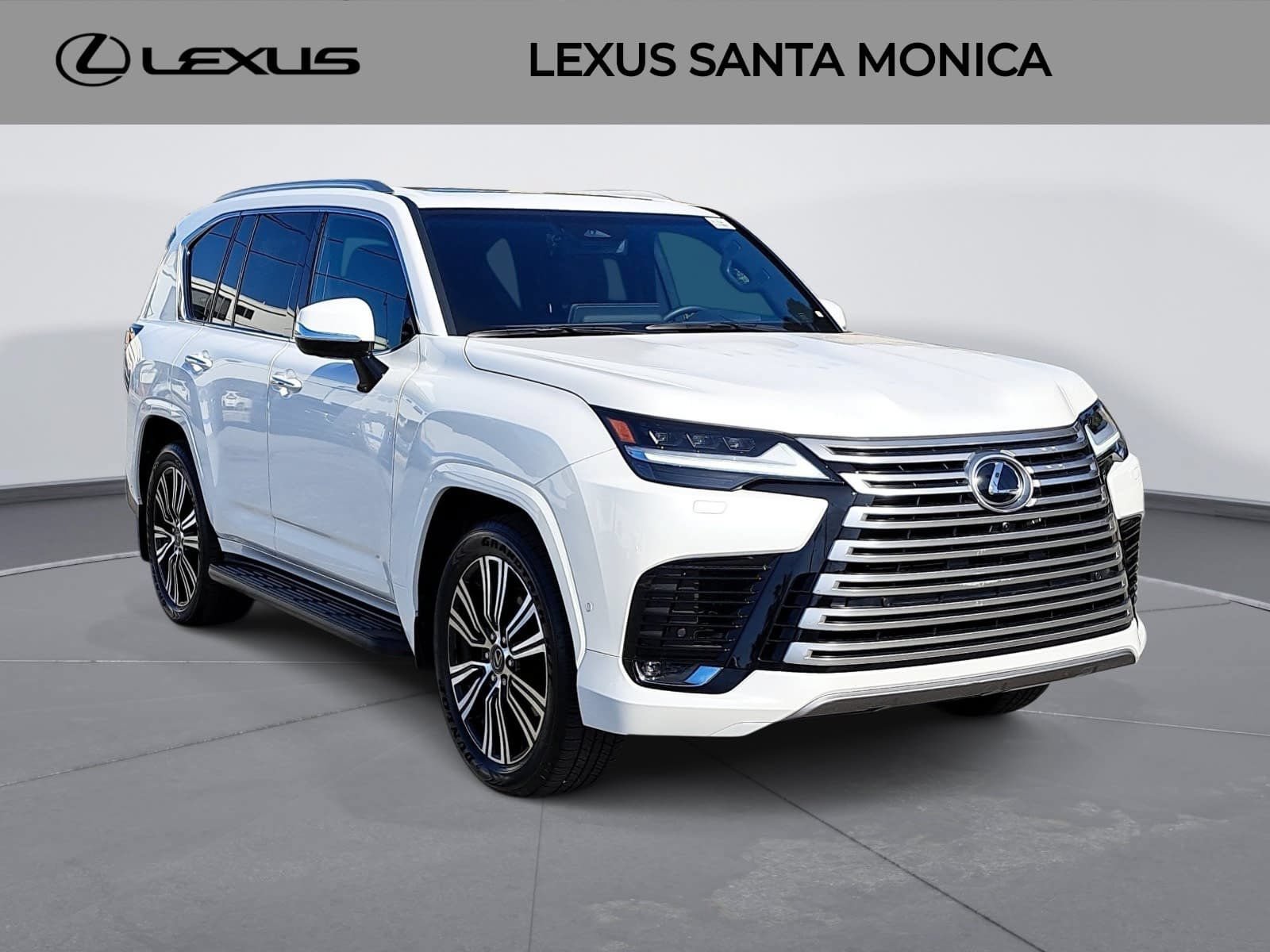 Used 2026 Lexus LX 700h Luxury w/ Accessory Package (Z1) AWD/4WD image 3