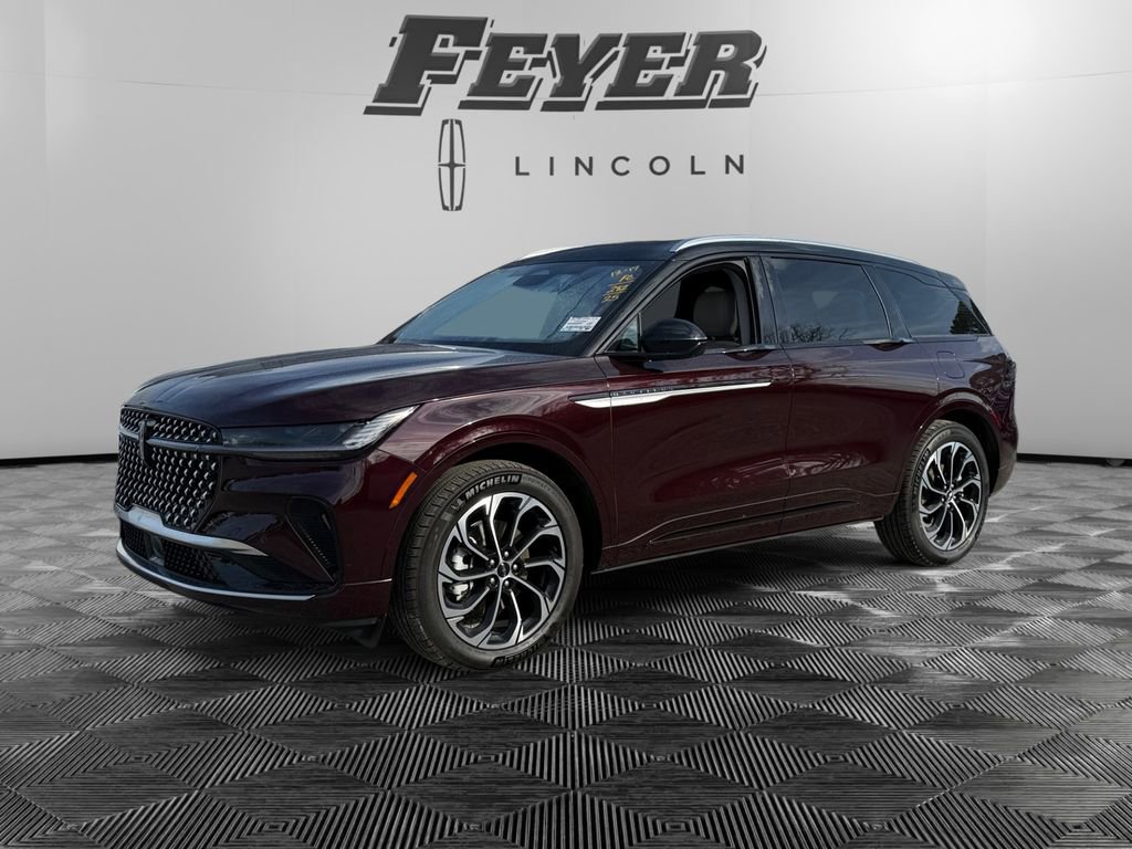 Used 2025 Lincoln Nautilus Reserve