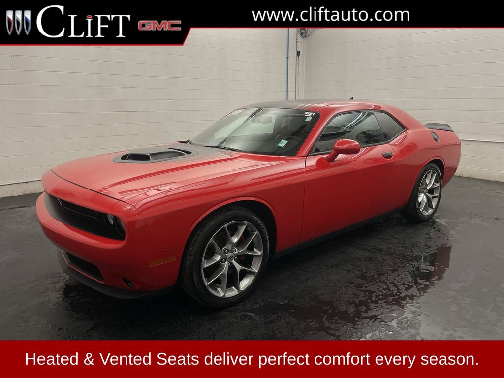 Used 2016 Dodge Challenger R/T Plus RWD image 1