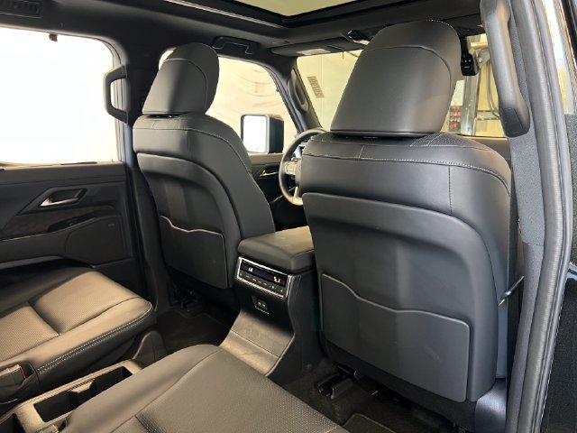 Certified 2025 Lexus GX 550 w/ Accessory Package (2T) AWD/4WD image 50