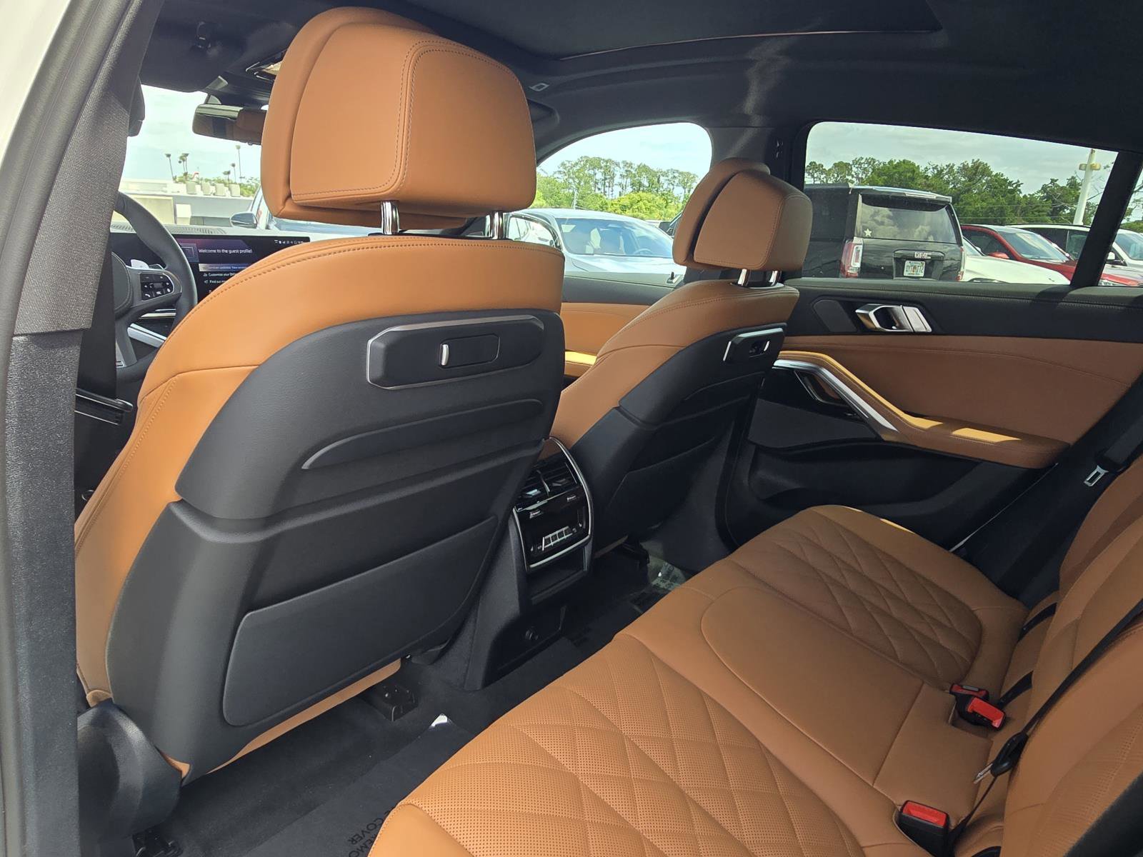 New 2026 BMW X6 xDrive40i image 36