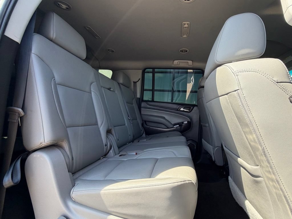 Used 2018 Chevrolet Suburban LT AWD/4WD image 20