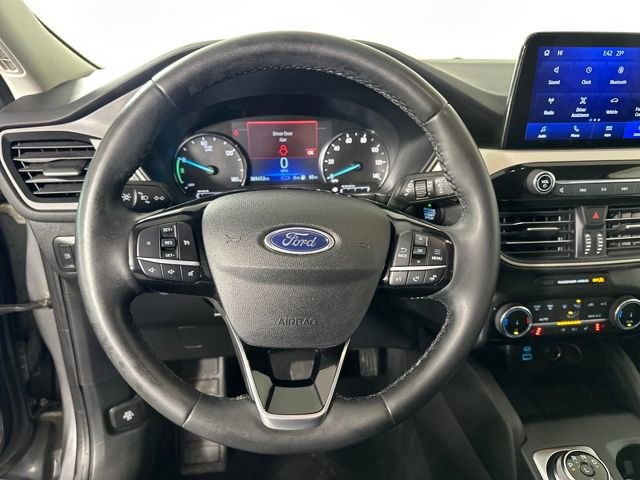 Used 2022 Ford Escape SE w/ Cold Weather Package image 14