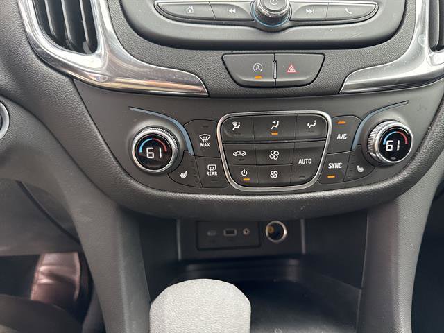 Used 2024 Chevrolet Equinox LT w/ LPO, Floor Liner Package FWD image 17