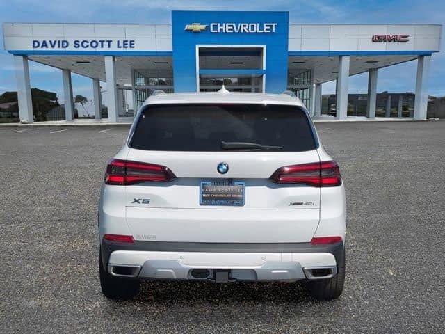 Used 2023 BMW X5 xDrive40i w/ Premium Package image 8