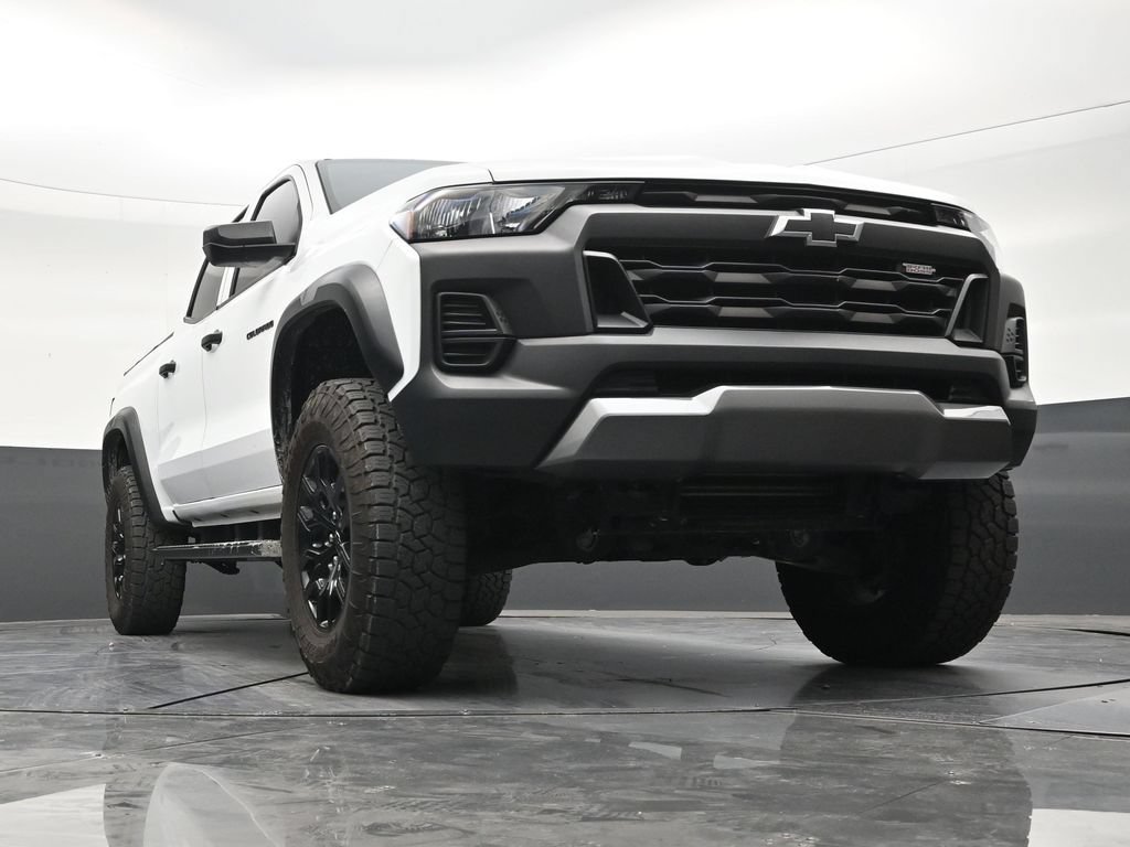 Used 2024 Chevrolet Colorado Trail Boss w/ Advanced Trailering Package AWD/4WD image 26